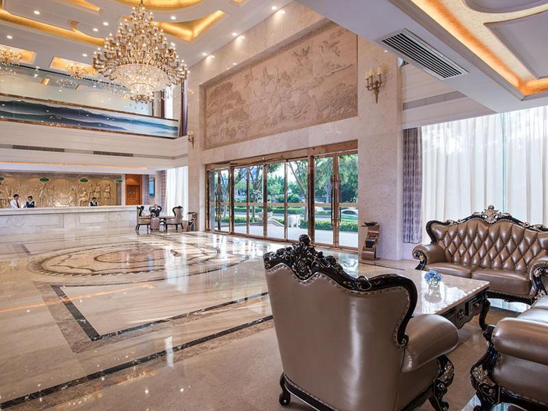 Vienna Hotel Quanzhou  Exterior photo